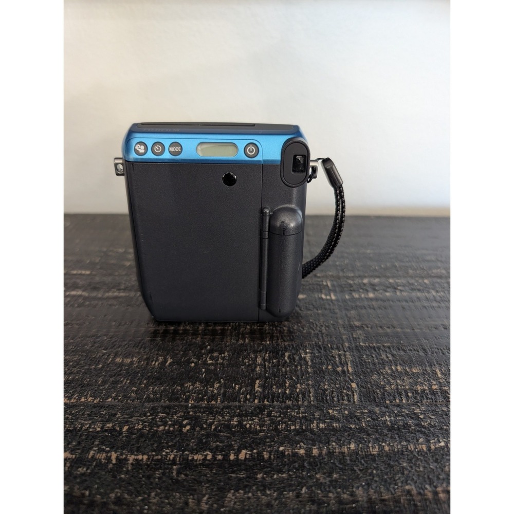 Fujifilm Instax Mini 70 BLUE Instant Film Camera Fully Tested works - Picture 4 of 11